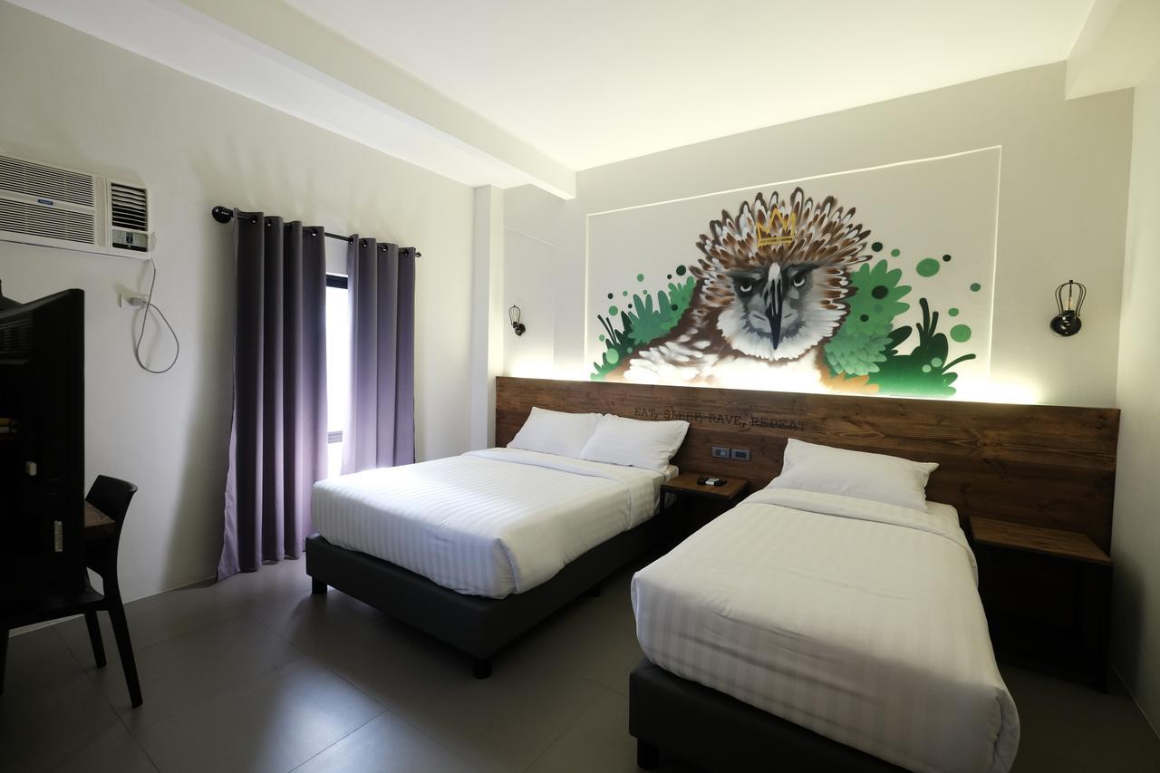 U Hotels Makati Makati City Exteriör bild