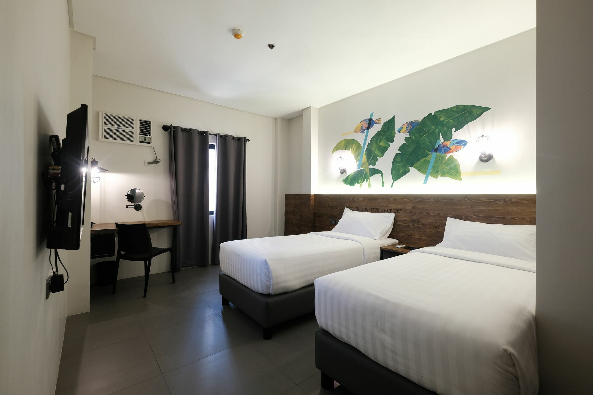 U Hotels Makati Makati City Exteriör bild